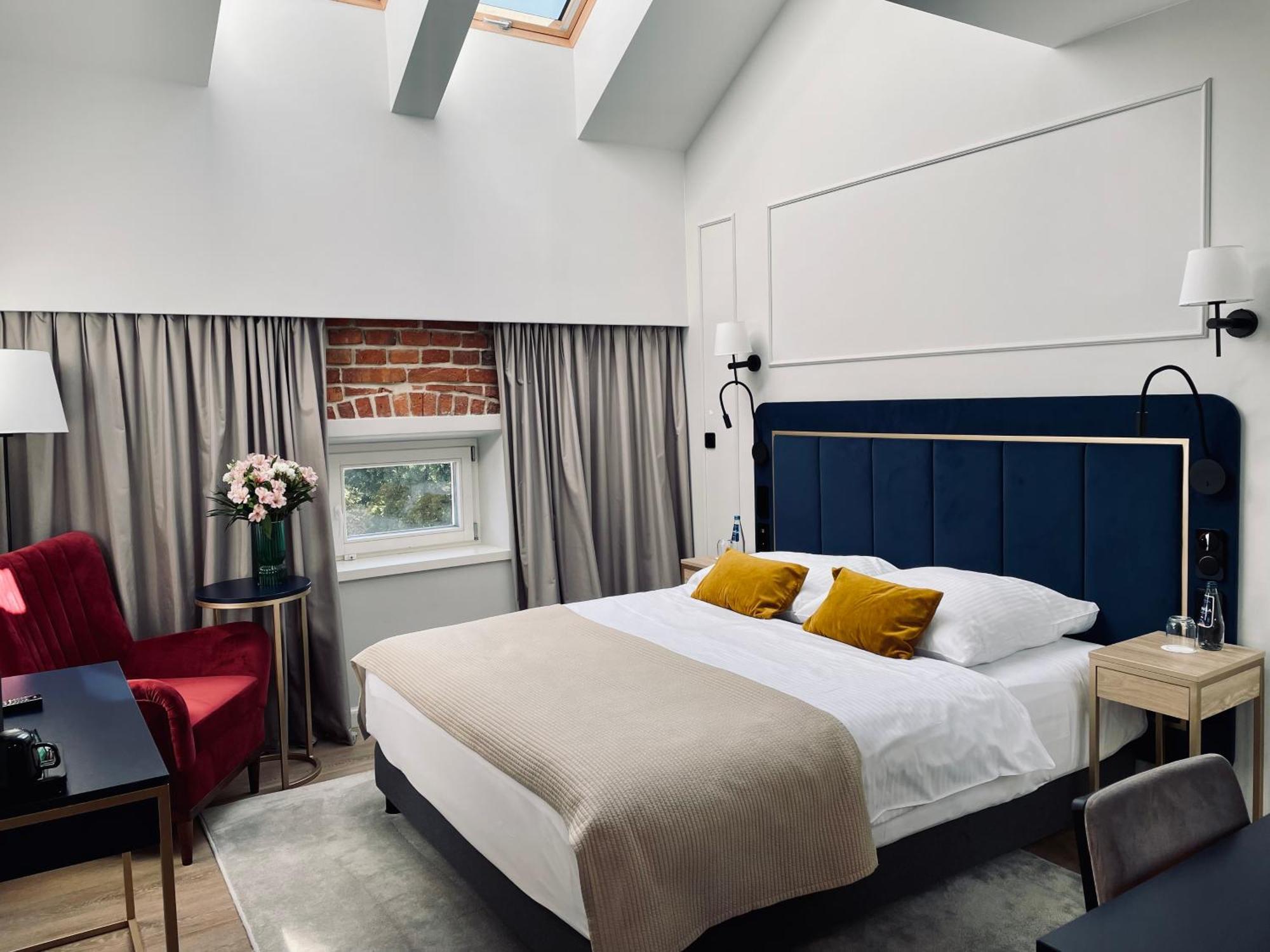 Hotel Golden Queen — Foto 1